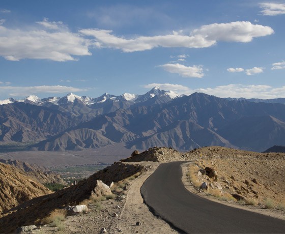 leh ladakh bike trip